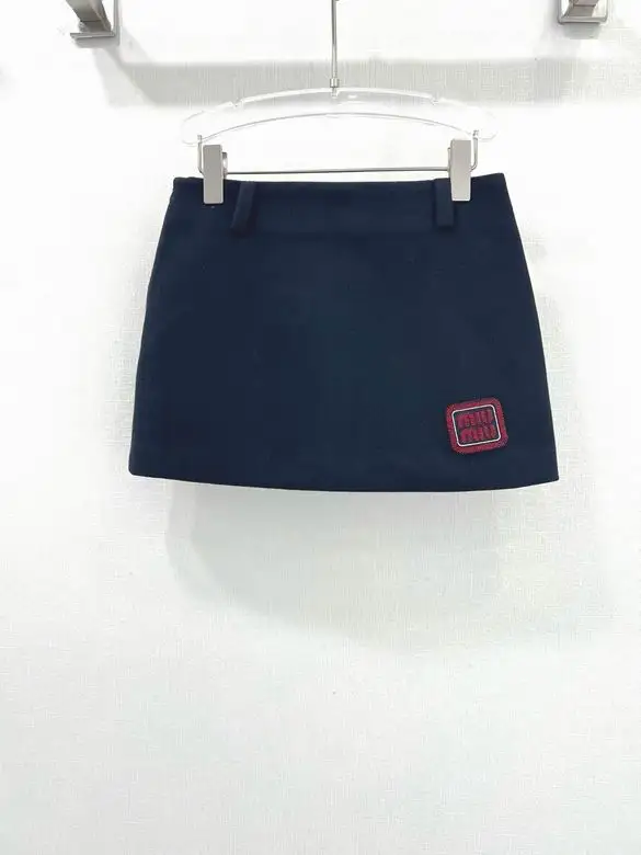 MiuMiu S-XL  (51)